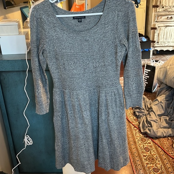 American Eagle | M - Picture 2 of 2